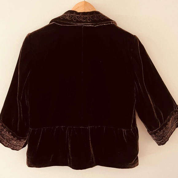 Tahari Brown Velvet Jacket Brown Size 4 - Picture 3 of 6